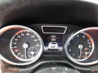 2015 Mercedes-Benz M 350 z VIN 4JGDA5HB4FA486635, wystawiony jako Copart lot #55560192 z przebiegiem 47 099 mil mil oraz . Historia ofert i sprzedaży dostępna na DreamBid. Obrazek 8.