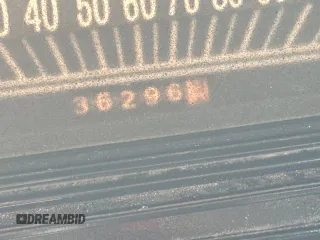 1969 Dodge Dart z VIN LP23D9E103561, wystawiony jako Copart lot #59427975 z przebiegiem 36 296 mil mil oraz Czysty tytuł • Clean title. Historia ofert i sprzedaży dostępna na DreamBid. Obrazek 8.