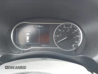 2020 Nissan Kicks SV z VIN 3N1CP5CVXLL545498, wystawiony jako IAAI lot #41940641 z przebiegiem 74 554 mil mil oraz . Historia ofert i sprzedaży dostępna na DreamBid. Obrazek 7.