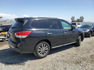 2014 Nissan Pathfinder SV with VIN 5N1AR2MN9EC679053, listed as a Copart auction lot 51963905 with 110,402 mi miles and Clean Title. Bid and sale history available at carsss.com. Image 3.