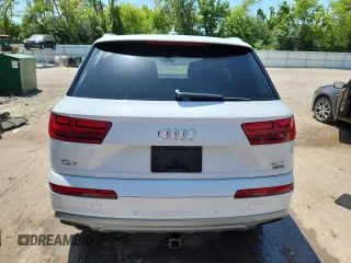 2017 Audi Q7 Premium Plus with VIN WA1LAAF77HD004789, listed as a Copart auction lot 61460475 with 112,345 mi miles and Non repairable. Bid and sale history available at DreamBid. Image 6.