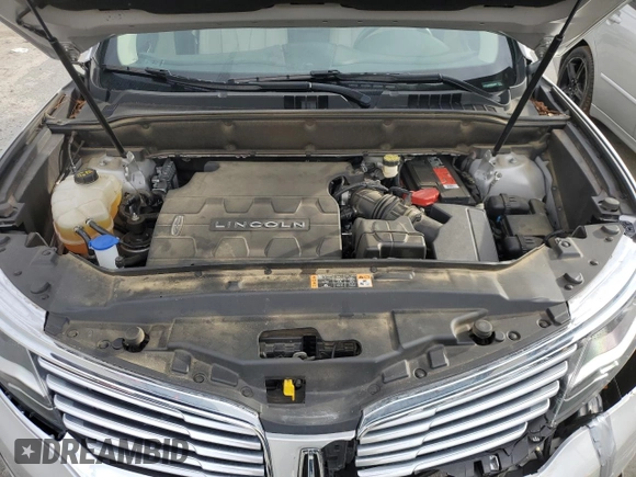 2017 Lincoln MKX Select with VIN 2LMPJ6KR5HBL19897, listed as a Copart auction lot 45290675 with 62,993 mi miles and Salvage Title. Bid and sale history available at carsss.com. Image 12.