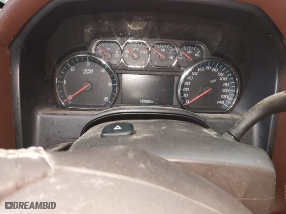2015 Chevrolet Silverado 1500 High Country with VIN 3GCUKTEC7FG167296, listed as a IAAI auction lot 41706967 with 157,053 mi miles. Bid and sale history available at carsss.com. Image 7.