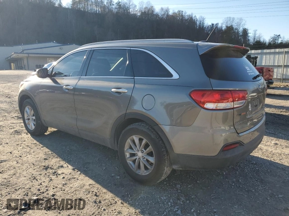 2016 Kia Sorento LX with VIN 5XYPG4A32GG145376, listed as a Copart auction lot 43728725 with 111,648 mi miles and Salvage Title. Bid and sale history available at DreamBid. Image 2.