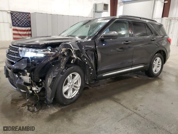 2022 Ford Explorer XLT with VIN 1FMSK8DH1NGA23007, listed as a Copart auction lot 45969625 with 25,941 mi miles and Salvage Title. Bid and sale history available at carsss.com. Image 1.