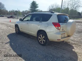 2007 Toyota RAV4 Limited with VIN JTMZK31V075013616, listed as a IAAI auction lot 41911177 with 281,075 mi miles. Bid and sale history available at carsss.com. Image 3.