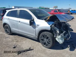 2017 Mitsubishi Outlander ES with VIN JA4AP3AU8HZ050200, listed as a IAAI auction lot 41405780 with Not provided miles and . Bid and sale history available at DreamBid. Image 1.