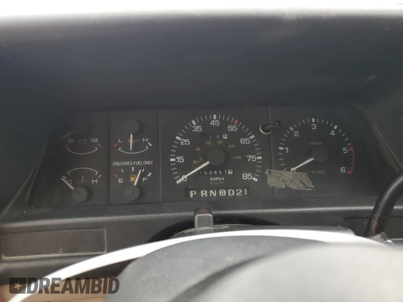 1994 Mazda B-Series Truck LE z VIN 4F4DR17X8RTM16476, wystawiony jako Copart lot #49500745 z przebiegiem 150 457 mil mil oraz Nie do naprawy • Non repairable. Historia ofert i sprzedaży dostępna na DreamBid. Obrazek 9.