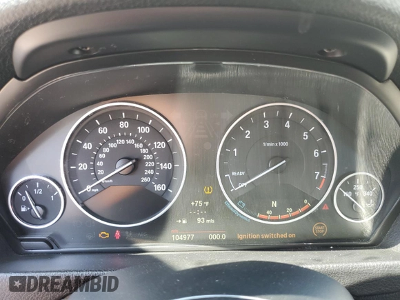 2013 BMW 3 Series 320i xDrive with VIN WBA3C3C5XDF981516, listed as a Copart auction lot 70214014 with 104,977 mi miles and Non repairable. Bid and sale history available at DreamBid. Image 9.