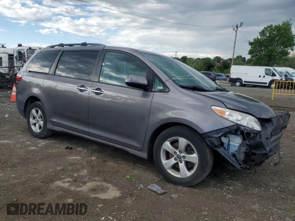 2020 Toyota Sienna LE Auto Access Seat with VIN 5TDKZ3DC3LS041096, listed as a Copart auction lot 55916635 with 82,780 mi miles and Salvage title. Bid and sale history available at DreamBid. Image 4.