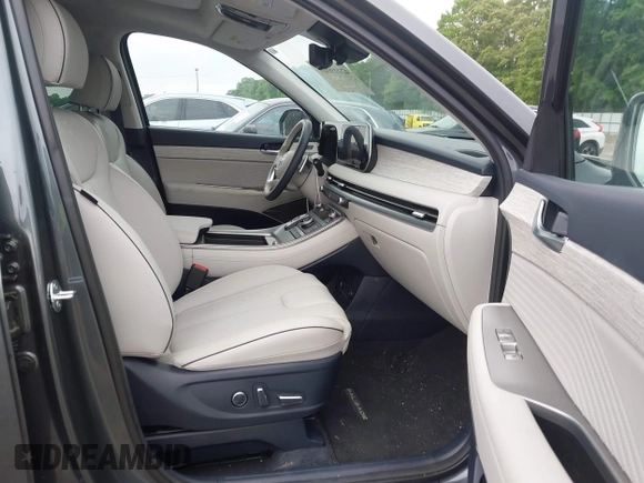 2024 Hyundai Palisade Calligraphy z VIN KM8R7DGE5RU806672, wystawiony jako IAAI lot #42119069 z przebiegiem 8 325 mil mil oraz . Historia ofert i sprzedaży dostępna na DreamBid. Obrazek 5.