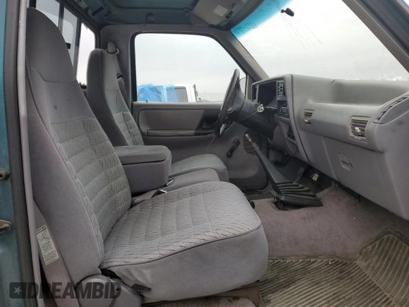 1994 Ford Ranger with VIN 1FTCR11A2RUD35590, listed as a Copart auction lot 42224575 with 61,095 mi miles and Salvage Title. Bid and sale history available at DreamBid. Image 10.