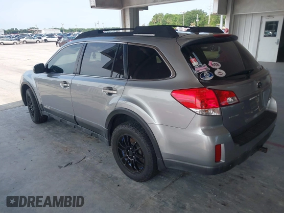 2011 Subaru Outback Limited с VIN 4S4BRDJC5B2346580, выставлен на аукционе IAAI как лот 42398938 с пробегом 220 421 миль миль и . История ставок и продаж доступна на DreamBid. Изображение 3.