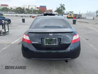 2008 Honda Civic Cpe EX with VIN 2HGFG12858H556294, listed as a IAAI auction lot 42121231 with 121,496 mi miles. Bid and sale history available at carsss.com. Image 16.
