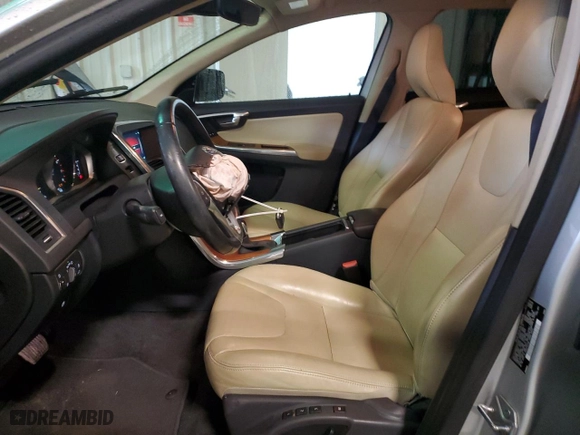 2017 Volvo XC60 Inscription with VIN YV440MRU0H2013164, listed as a Copart auction lot 44741655 with 107,348 mi miles and Salvage Title. Bid and sale history available at carsss.com. Image 7.