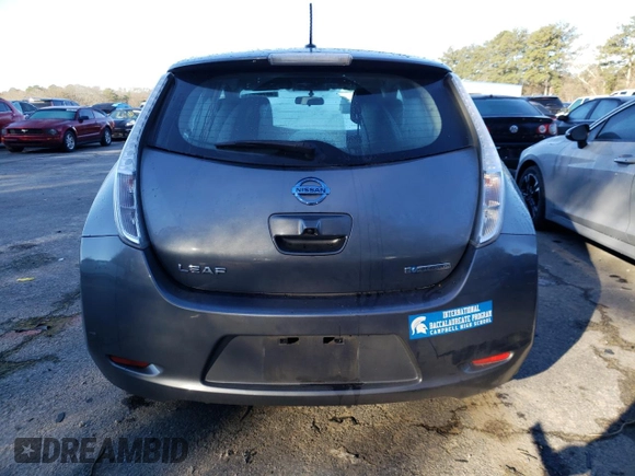 2015 Nissan LEAF SV with VIN 1N4AZ0CP6FC333657, listed as a Copart auction lot 40755843 with 84,701 mi miles. Bid and sale history available at carsss.com. Image 6.