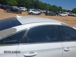 2016 Hyundai Sonata SE with VIN 5NPE24AF5GH434485, listed as a IAAI auction lot 42144259 with 128,368 mi miles and . Bid and sale history available at carsss.com. Image 6.