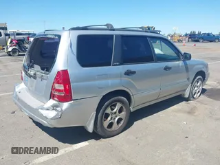 2004 Subaru Forester XS z VIN JF1SG65664H767708, wystawiony jako IAAI lot #40017898 z przebiegiem 54 842 mil mil oraz . Historia ofert i sprzedaży dostępna na DreamBid. Obrazek 4.
