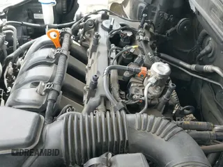 2011 Hyundai Sonata SE z VIN 5NPEC4AC3BH135539, wystawiony jako IAAI lot #42770517 z przebiegiem 123 982 mil mil oraz . Historia ofert i sprzedaży dostępna na DreamBid. Obrazek 13.