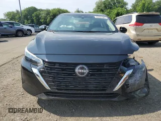 2024 Nissan Sentra SV z VIN 3N1AB8CV9RY251934, wystawiony jako Copart lot #60959315 z przebiegiem 40 822 mil mil oraz Szkoda całkowita • Salvage title. Historia ofert i sprzedaży dostępna na DreamBid. Obrazek 5.