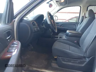 2007 GMC Yukon SLT z VIN 1GKFK13027J332987, wystawiony jako IAAI lot #42265048 z przebiegiem 206 293 mil mil oraz . Historia ofert i sprzedaży dostępna na DreamBid. Obrazek 5.