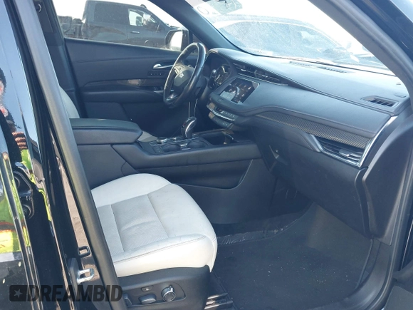 2019 Cadillac XT4 FWD Sport with VIN 1GYFZER41KF177914, listed as a IAAI auction lot 41705815 with 61,545 mi miles and . Bid and sale history available at DreamBid. Image 5.
