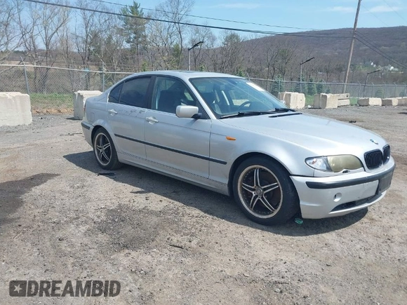 2003 BMW 3 Series 330i with VIN WBAEV53463KM25215, listed as a IAAI auction lot 42048348 with 107,271 mi miles. Bid and sale history available at carsss.com. Image 1.