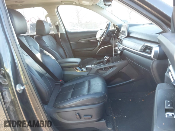 2022 Kia Telluride EX with VIN 5XYP3DHCXNG295136, listed as a IAAI auction lot 41753062 with 46,664 mi miles and . Bid and sale history available at carsss.com. Image 5.