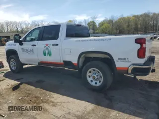 2021 Chevrolet Silverado 3500HD Work Truck with VIN 1GC4YSE73MF104450, listed as a Copart auction lot 54044285 with 38,651 mi miles and Salvage title. Bid and sale history available at DreamBid. Image 2.