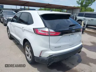 2020 Ford Edge SE z VIN 2FMPK3G90LBB05473, wystawiony jako IAAI lot #42447819 z przebiegiem 69 612 mil mil oraz . Historia ofert i sprzedaży dostępna na DreamBid. Obrazek 3.