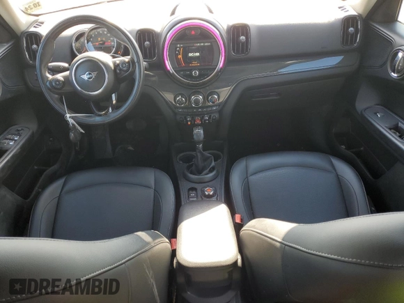 2019 MINI Countryman Cooper z VIN WMZYS7C52K3F47000, wystawiony jako Copart lot #45024165 z przebiegiem 44 389 mil mil oraz Szkoda całkowita • Salvage title. Historia ofert i sprzedaży dostępna na DreamBid. Obrazek 8.