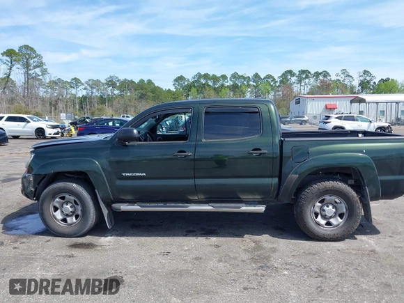 2014 Toyota Tacoma PreRunner with VIN 3TMJU4GN3EM162971, listed as a IAAI auction lot 41803155 with 250,083 mi miles. Bid and sale history available at carsss.com. Image 14.