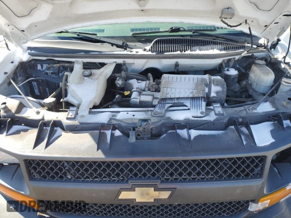 2014 Chevrolet Express Cargo Van with VIN 1GCWGGFA9E1105801, listed as a Copart auction lot 45789185 with 117,119 mi miles and Salvage Title. Bid and sale history available at carsss.com. Image 13.