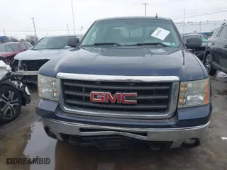 2011 GMC Sierra 1500 SLE with VIN 3GTP2VE39BG280427, listed as a IAAI auction lot 41649406 with 283,870 mi miles. Bid and sale history available at carsss.com. Image 12.