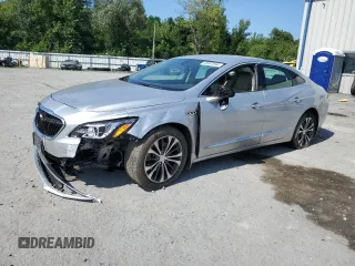 2018 Buick LaCrosse Essence with VIN 1G4ZP5SS3HU206802, listed as a Copart auction lot 68867894 with 44,916 mi miles and Salvage Title. Bid and sale history available at carsss.com. Image 1.