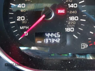 2015 Audi Q7 S line Prestige с VIN WA1DGAFE8FD023141, выставлен на аукционе IAAI как лот 41785659 с пробегом 137 342 миль миль и . История ставок и продаж доступна на DreamBid. Изображение 15.