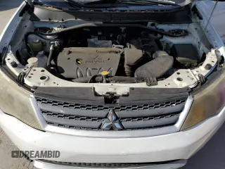 2008 Mitsubishi Outlander SE z VIN JA4LS31W78Z011008, wystawiony jako Copart lot #83665144 z przebiegiem 144 831 mil mil oraz Nie do naprawy • Non repairable. Historia ofert i sprzedaży dostępna na DreamBid. Obrazek 12.