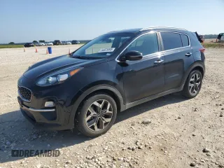 2020 Kia Sportage EX z VIN KNDPN3AC3L7702030, wystawiony jako Copart lot #54978895 z przebiegiem 53 099 mil mil oraz Czysty tytuł • Clean title. Historia ofert i sprzedaży dostępna na DreamBid. Obrazek 1.