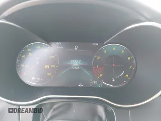 2020 Mercedes-Benz C 300 z VIN W1KWF8EB6LR599901, wystawiony jako IAAI lot #42616247 z przebiegiem 74 966 mil mil oraz . Historia ofert i sprzedaży dostępna na DreamBid. Obrazek 7.