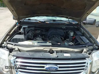 2006 Ford Explorer XLT z VIN 1FMEU73E96UA31318, wystawiony jako IAAI lot #42230310 z przebiegiem 134 071 mil mil oraz . Historia ofert i sprzedaży dostępna na DreamBid. Obrazek 10.