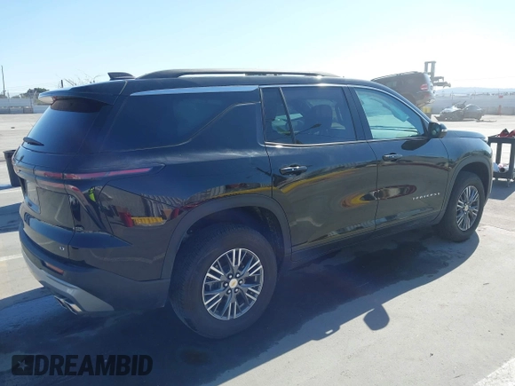 2024 Chevrolet Traverse FWD LT with VIN 1GNERGKS3RJ196128, listed as a IAAI auction lot 41992567 with 4,338 mi miles and . Bid and sale history available at DreamBid. Image 4.