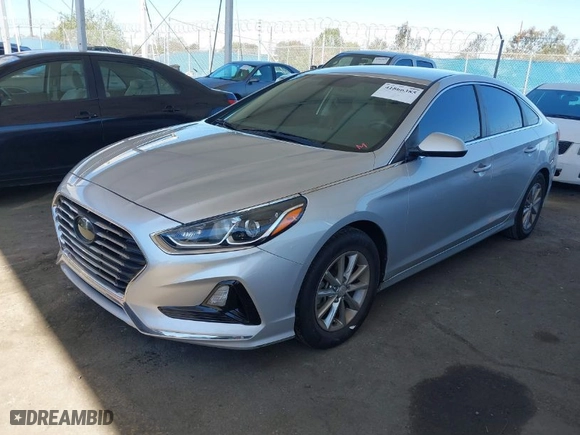 2018 Hyundai Sonata SE with VIN 5NPE24AFXJH620272, listed as a IAAI auction lot 41866385 with 42,606 mi miles. Bid and sale history available at carsss.com. Image 2.