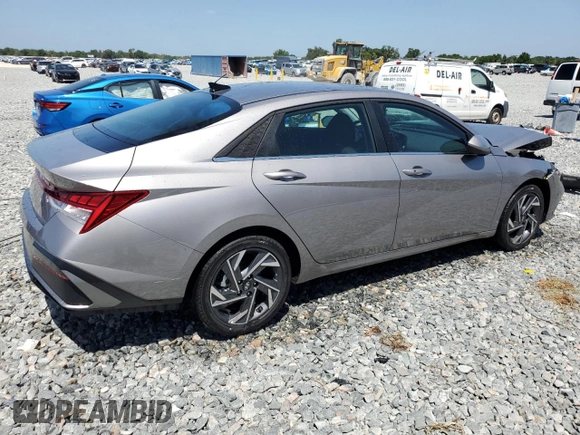 2025 Hyundai Elantra SEL Convenience with VIN KMHLS4DG9SU943131, listed as a Copart auction lot 54518735 with 876 mi miles and Non Repairable. Bid and sale history available at DreamBid. Image 3.