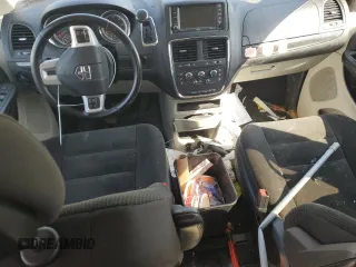 2017 Dodge Grand Caravan SE z VIN 2C4RDGBG0HR736808, wystawiony jako Copart lot #53211685 z przebiegiem Nie podano mil oraz Czysty tytuł • Clean title. Historia ofert i sprzedaży dostępna na DreamBid. Obrazek 8.