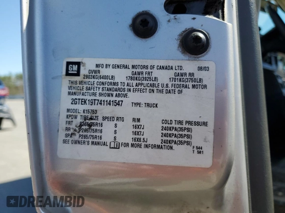 2004 GMC Sierra 1500 SLE z VIN 2GTEK19T741141547, wystawiony jako Copart lot #54749745 z przebiegiem 202 598 mil mil oraz Szkoda całkowita • Salvage title. Historia ofert i sprzedaży dostępna na DreamBid. Obrazek 12.