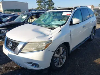 2014 Nissan Pathfinder SL с VIN 5N1AR2MN4EC683916, выставлен на аукционе IAAI как лот 41773458 с пробегом 178 093 миль миль и . История ставок и продаж доступна на DreamBid. Изображение 2.