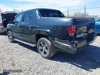 2013 Honda Ridgeline Sport with VIN 5FPYK1F72DB007036, listed as a IAAI auction lot 41846541 with 133,391 mi miles. Bid and sale history available at carsss.com. Image 3.