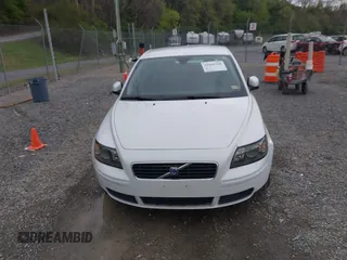 2007 Volvo S40 2.4L with VIN YV1MS390972278887, listed as a IAAI auction lot 42044268 with 150,958 mi miles. Bid and sale history available at carsss.com. Image 12.