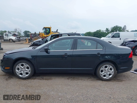 2010 Ford Fusion SE with VIN 3FAHP0HG3AR255152, listed as a IAAI auction lot 42650515 with 33,236 mi miles and . Bid and sale history available at DreamBid. Image 15.