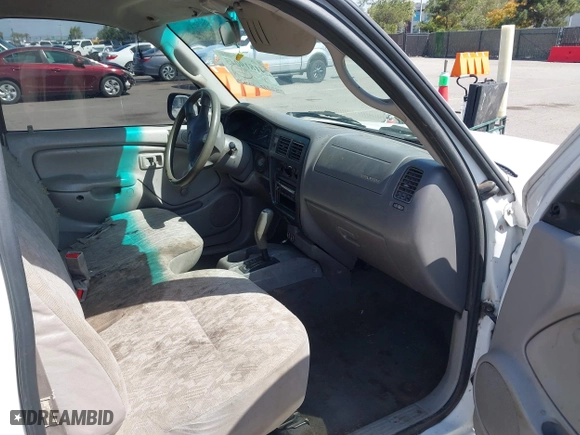 2002 Toyota Tacoma with VIN 5TENL42N92Z027486, listed as a IAAI auction lot 41819045 with 252,777 mi miles. Bid and sale history available at carsss.com. Image 5.